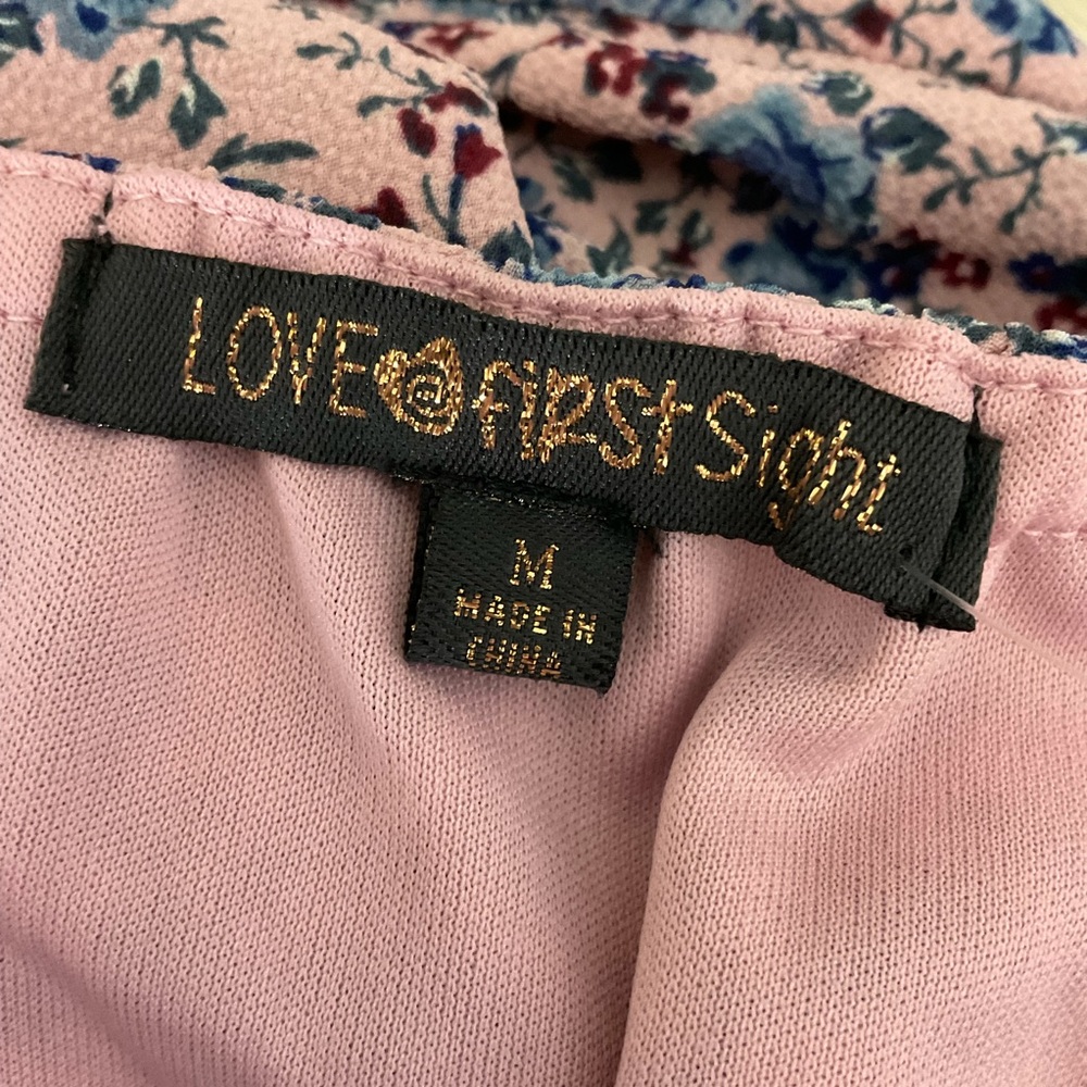 Love @First Sight 👗 - Picture 7 of 7
